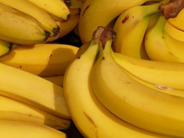 Alimentação para ciclista, prova de MTB, banana